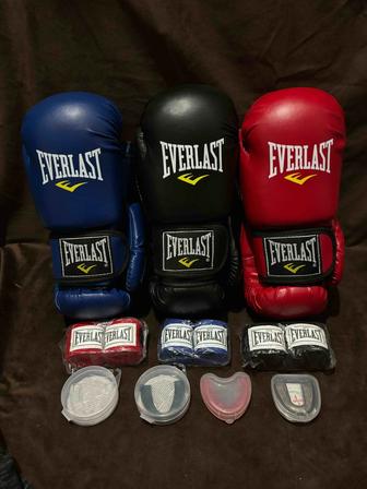 боксерские перчатки мма черепашка бинт капа лапа шлем