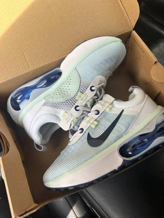 Стильные женские кроссовки AIR MAX