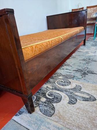 Кровать , румынская