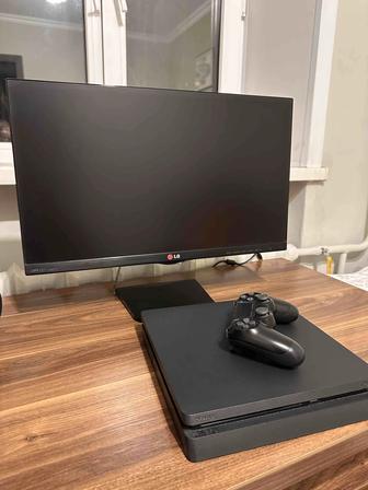 Игровая приставка PS4 Sony PlayStation 4 с монитором LG