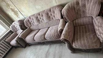 Продам диван и кресла