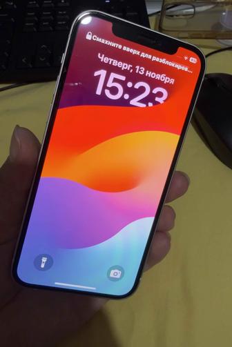 iPhone 12 (128 GB) в отличном состоянии