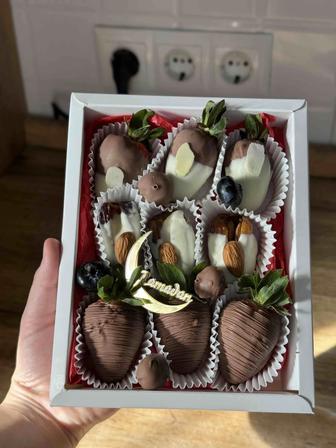 Клубника в шоколаде с шоколадом Каллебаут срочные заказы