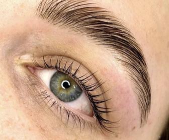 Ламинирование ресниц и бровей