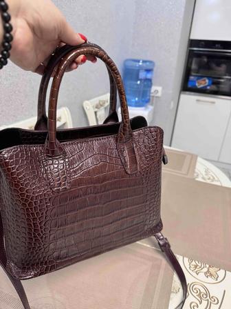 Продам сумку натуральная кожа