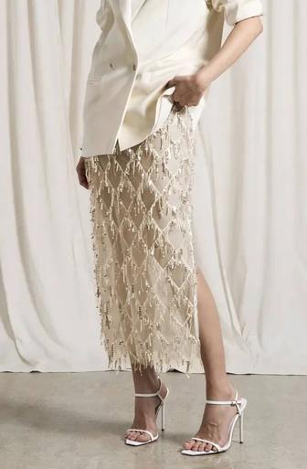 Юбка прямая бежевая, S и M