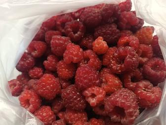 Продам малину домашнюю замороженную