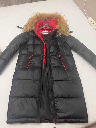 Пуховик женский