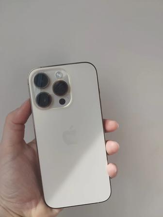 Apple iPhone 14 Pro 256 Gb золотой