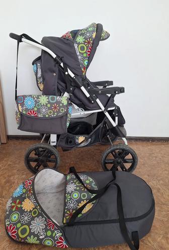 Продам детскую коляску зима-лето