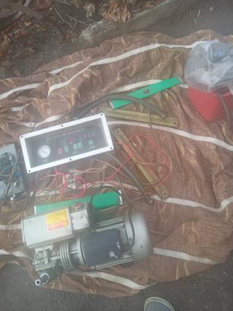 Продам запчасти на вакуумник и мотор на вакуумник