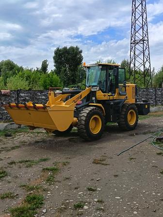 Погрузчик 2куб