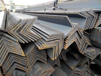 Уголок стальной равнополочный 63х5