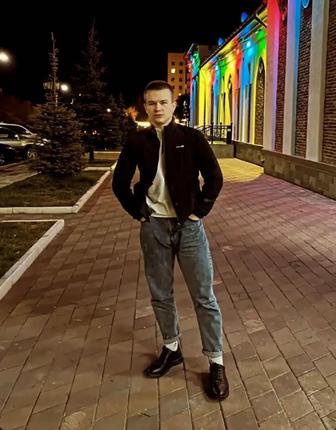 Продавец
