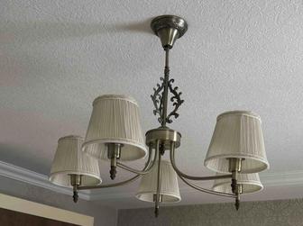 Люстра и бра