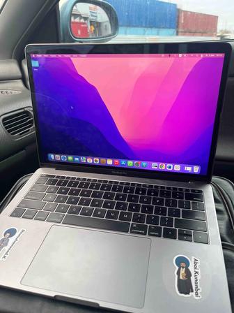 MacBook Pro 13