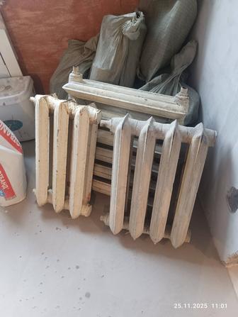 Продам батареи чугун