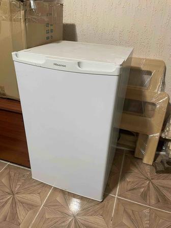 Морозильник Hisense (Морозильная камера Hisens, 3 ящика, компактная)