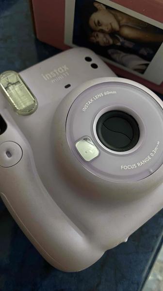 Фотоаппарат instax mini 11