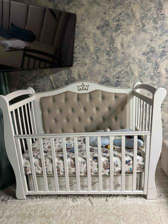 Продам манежку