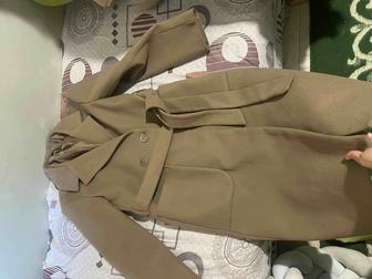 Осенее женское пальто