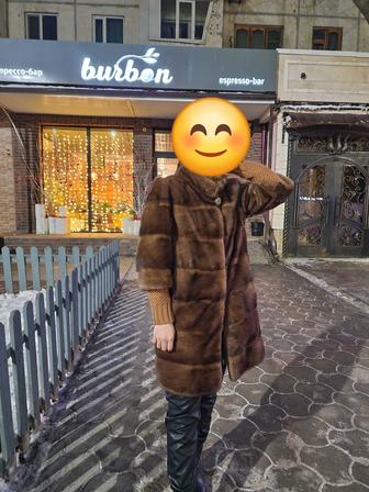 Срочно продаётся норковая шуба.