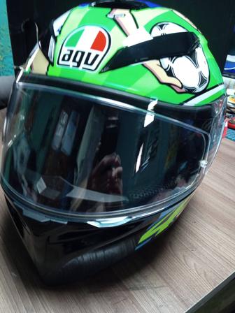 Мотошлем Agv.