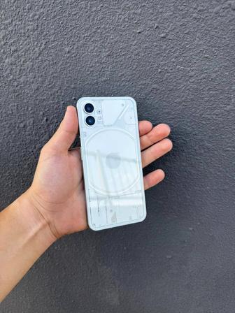 Nothing phone 1, в идеальном состоянии