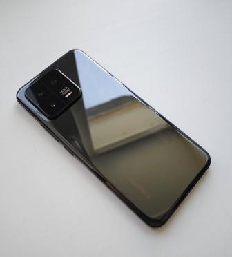 Компактный флагман Xiaomi 13