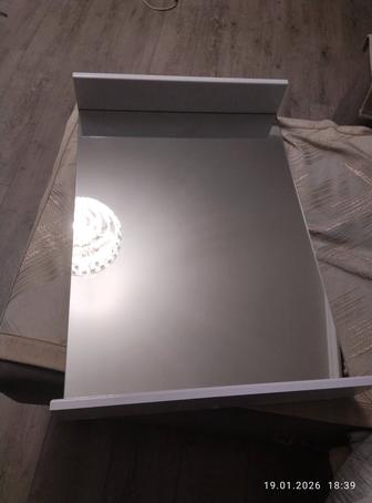 Продам зеркало в ванную комнату