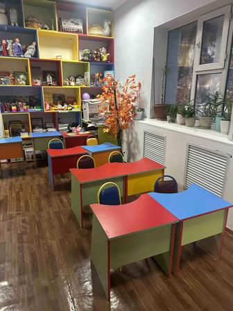 Для детских садов парты и стулья