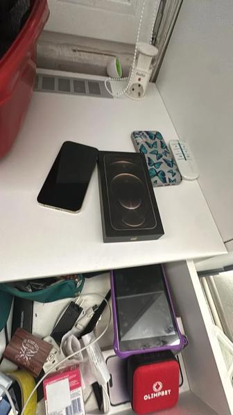 Продам IPhone 12 Pro 128gb