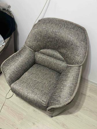 Отдам кресло