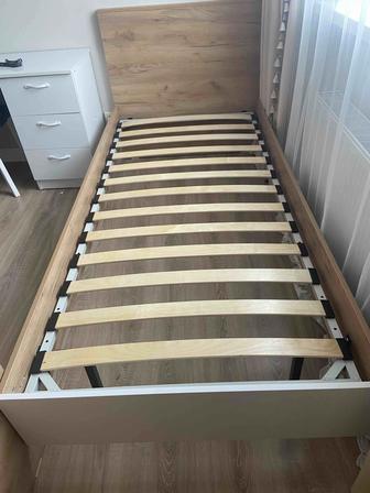 Продам кровати размером 90/200