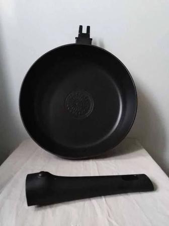 ОТДАМ ДАРОМ жаровню, со съемной ручкой, 6х21х24см, FISSMAN, Дания, БУ