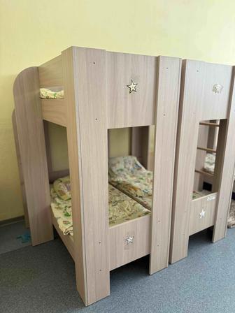 Продам двухъярусные кровати