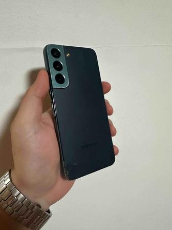 Samsung S22 256гб 5G