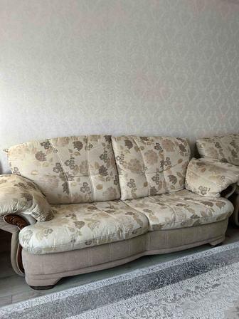 Продам диван и 2 кресло