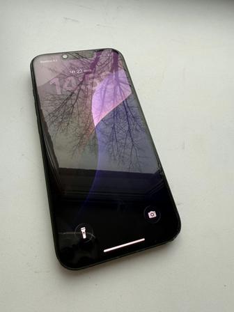 Продам iPhone 13
