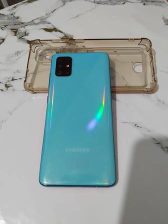 Продам самсунг А52