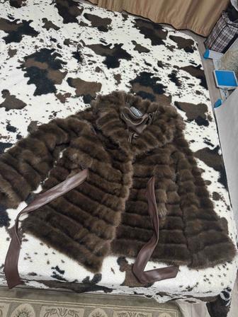 Экошуба новая отдам за 25 тысяч