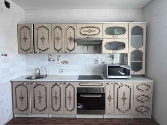 Продам кухонный гарнитур с техникой бу