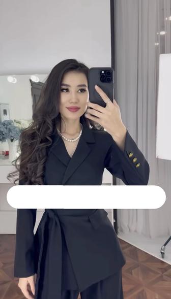 Классический черный костюм с поясом от Aishamoda, новый