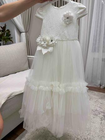 Нарядное платье