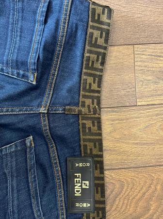 Оригинальные джинсы Fendi