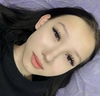 Наращивание ресниц и ламинирование ресниц и бровей