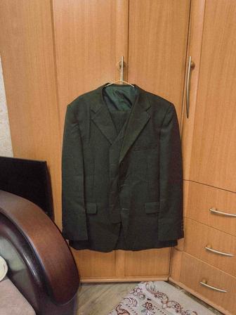 продам костюм