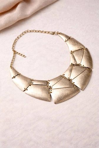 Браслеты, кольца, подвески