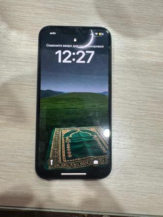 Продам Айфон 13 на 128 гб в зеленом цвете