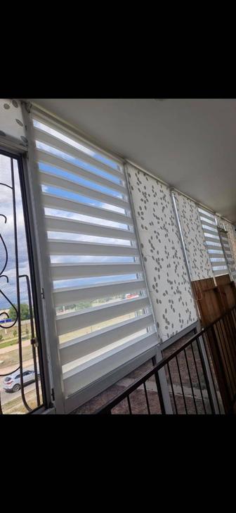 Комбинированные жалюзи на балкон
